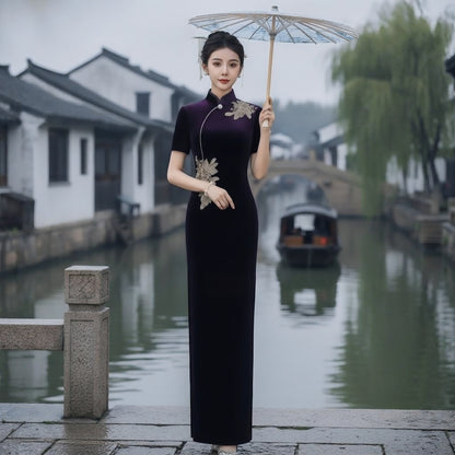 Velvet Gold Embroidered Mandarin Collar Cheongsam